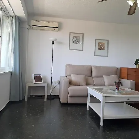 Appartement Sunny In With Shared Garden *